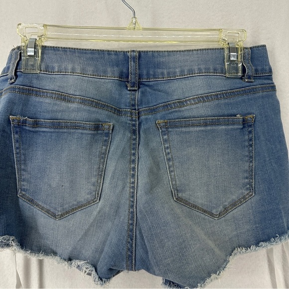 Wax Jean Side Tie Jean Medium Wash. Shorts Medium - Picture 11 of 12